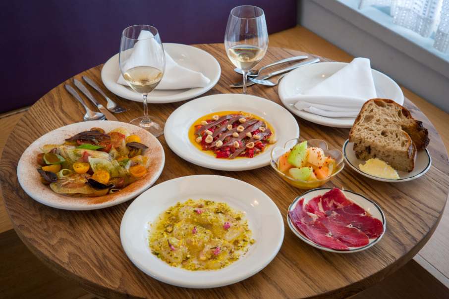 Stir Crazy Is the New Idyll of a Los Angeles Neighborhood Haunt