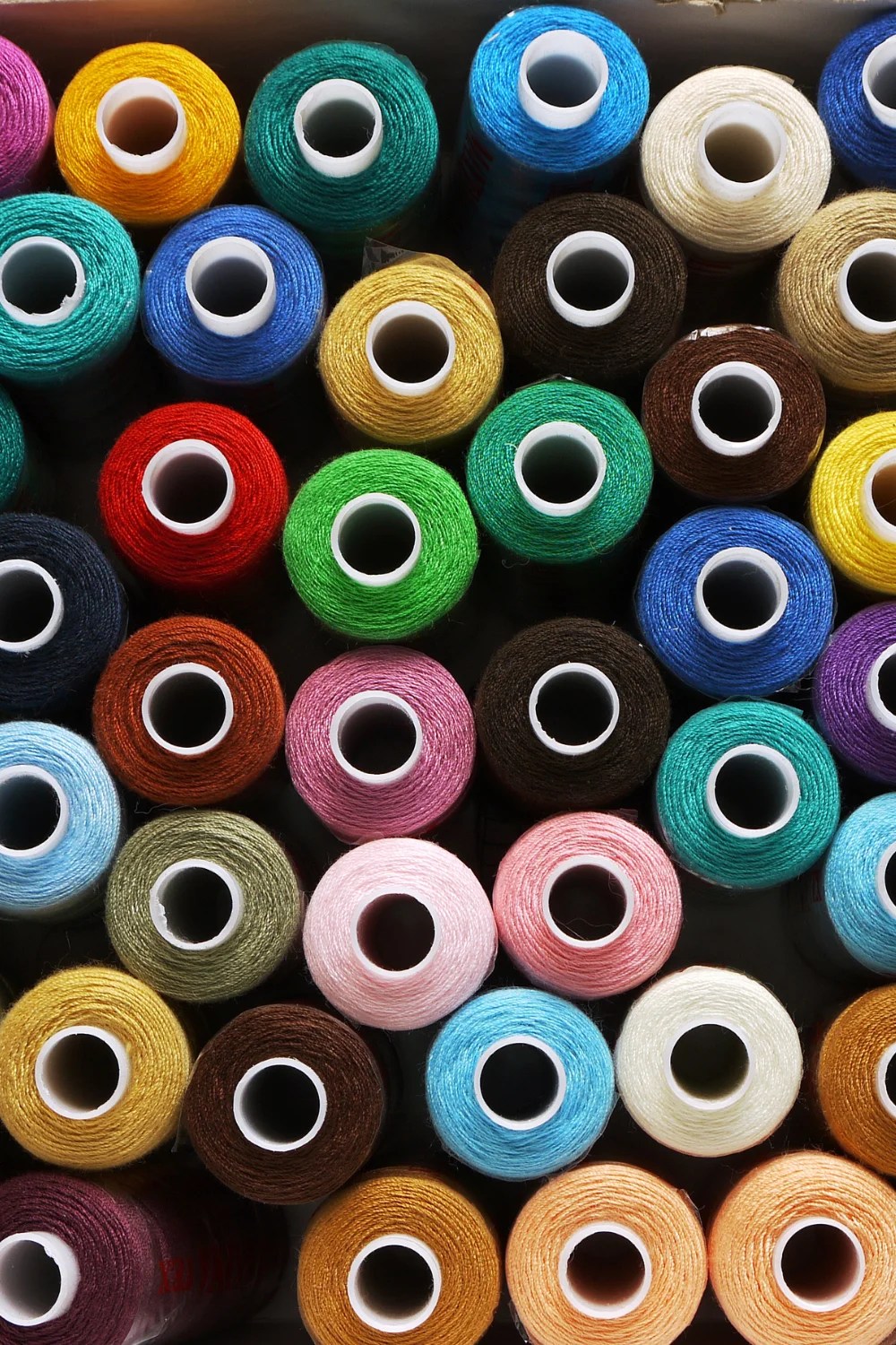 What’s the Best Thread for Machine Embroidery? Blog