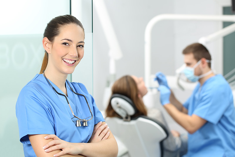 6 Steps to a Dental Assistant » Stratford Career Institute Blog