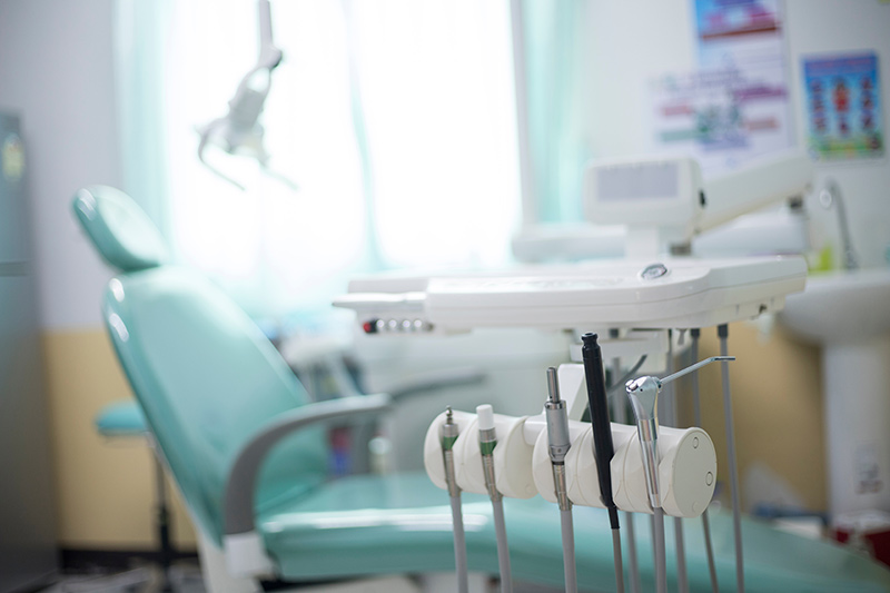 Dental Assistant Training: Learn How to Become a Dental Assistant