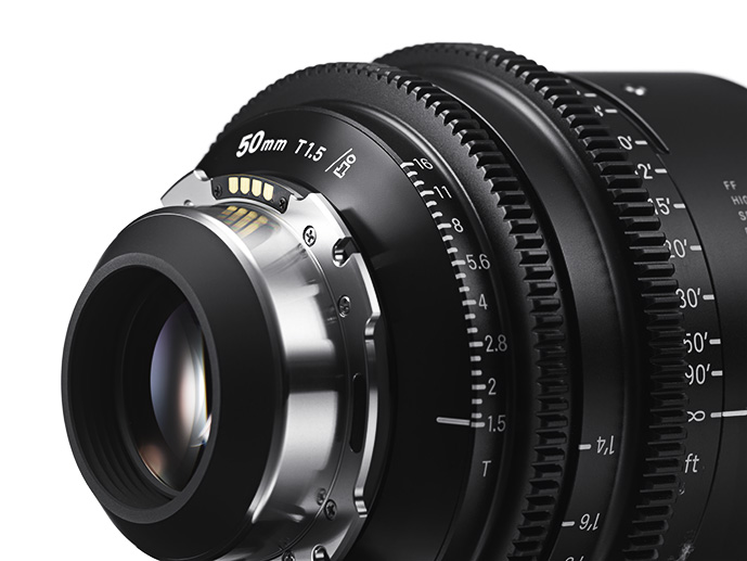 Sigma Cine PL Primes with /i Technology SIGMA Blog