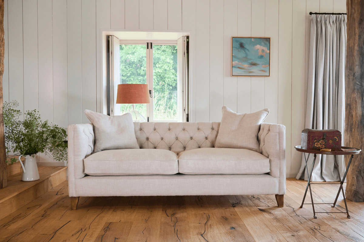 The enduring appeal of Linen Sofas & Stuff blog