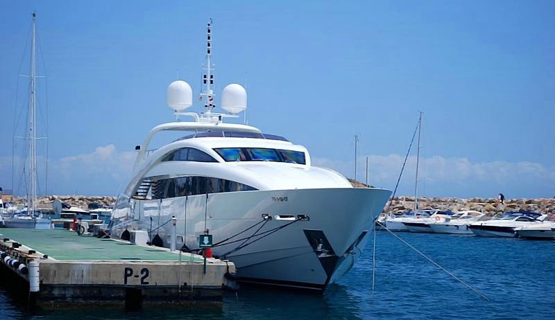 What's The Best Tv Option For Your Boat? - The Solid Signal Blog