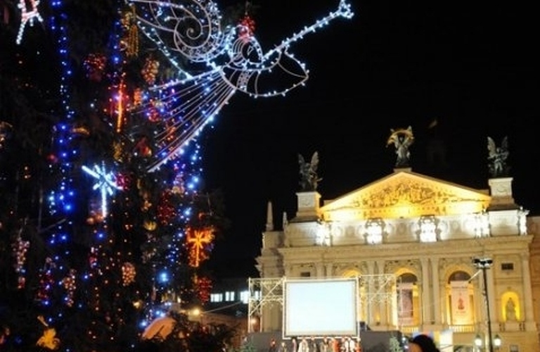 Christmas Traditions in Ukraine Date Difference Step2Love blog