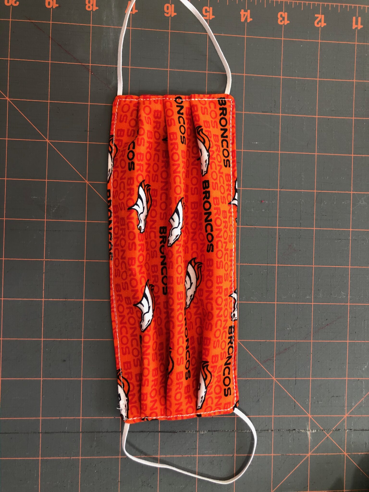 Free Face Mask Patterns to Make, Wear & Donate Sulky