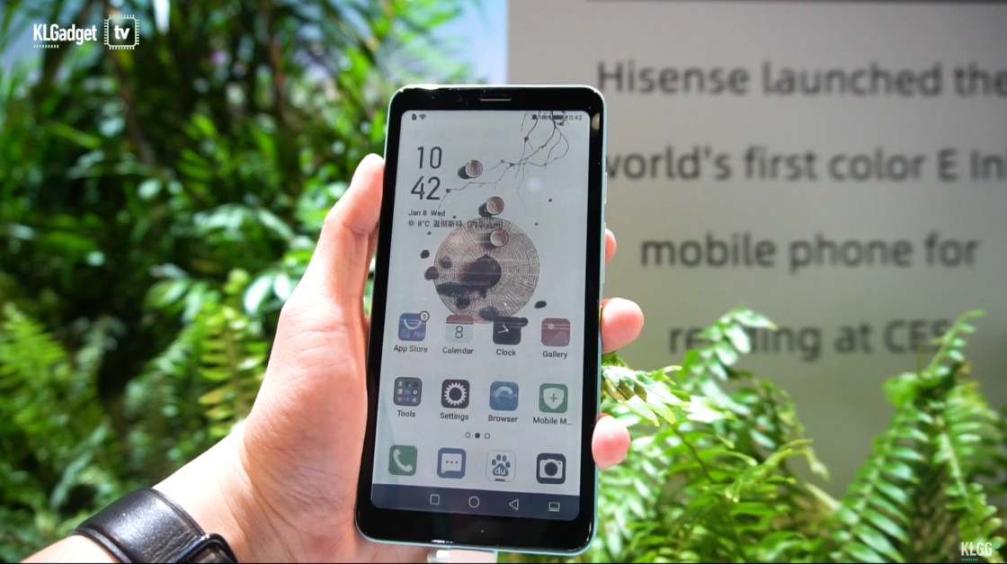 Hisense to Release First Color E Ink Phone (Video) The eBook Reader Blog