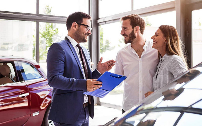 Tìm hiểu về công việc của nhân viên kinh doanh ô tô