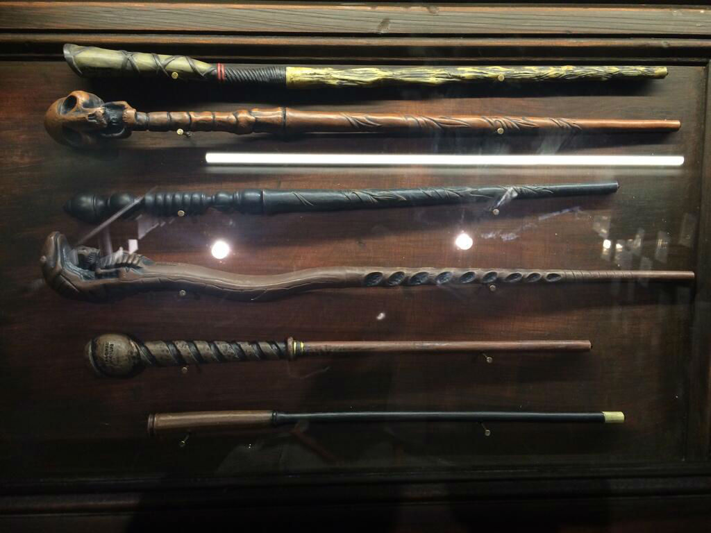 SATURDAY SIX Six Surprises of Universal’s Diagon Alley Blog