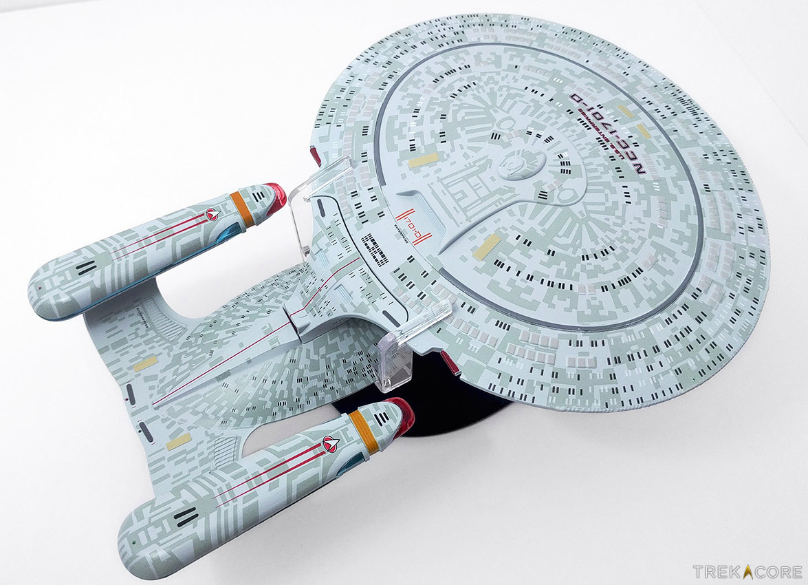 REVIEW Eaglemoss XL — USS Enterprise NCC1701D •
