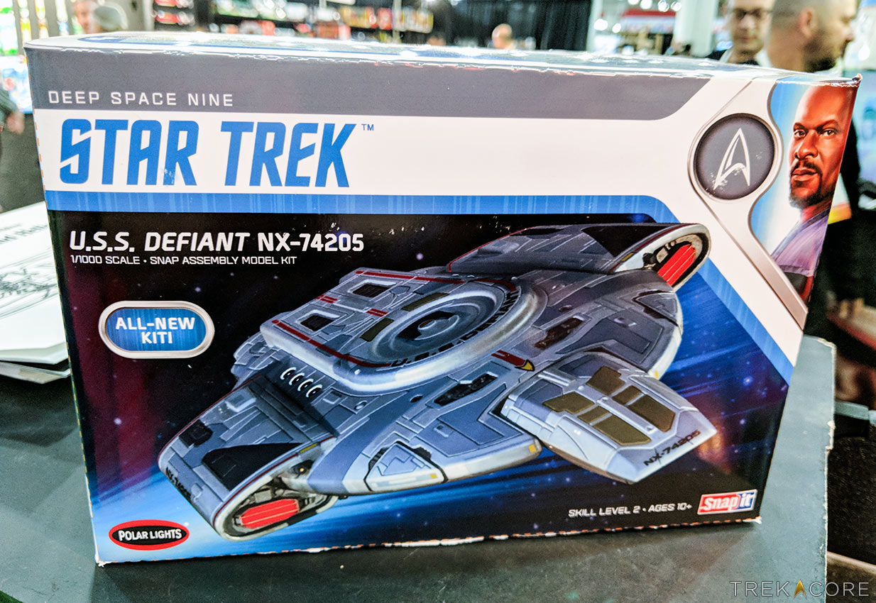 Toy Fair 2018 Round2 Reveals New STAR TREK Model Kits •