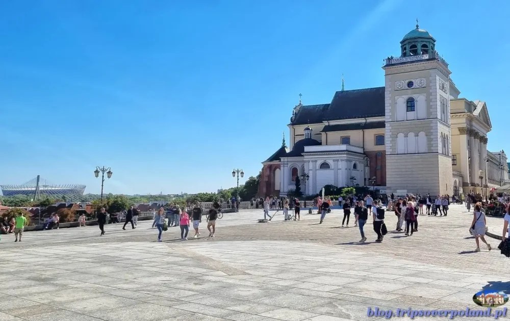 Warszawa - Plac Zamkowy i Kościół Akademicki św. Anny