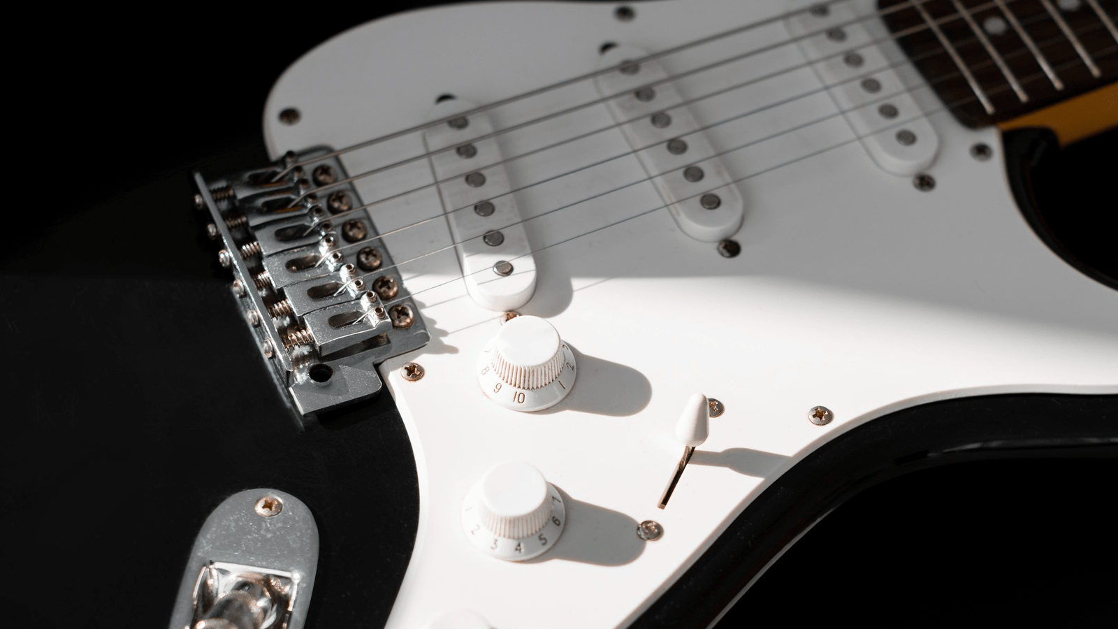 The Top 10 Rhythm Guitar Players of All Time TrueFire