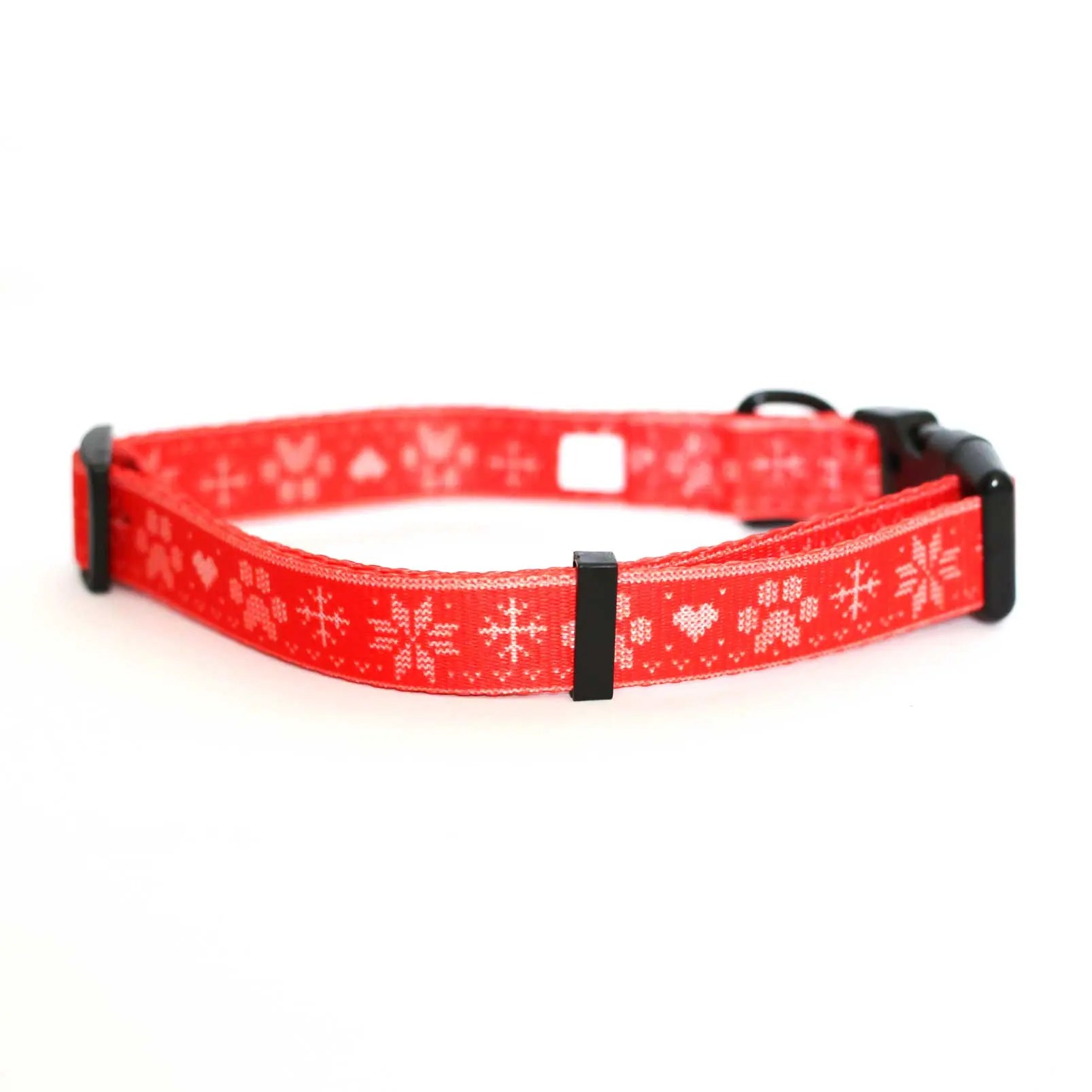 Our Favorite Christmas Dog Collars That You Need (2023)