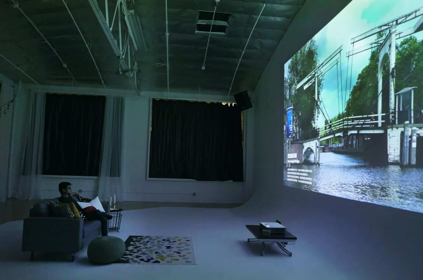 The Benefits of UltraShortThrow Projectors VAVA Blog