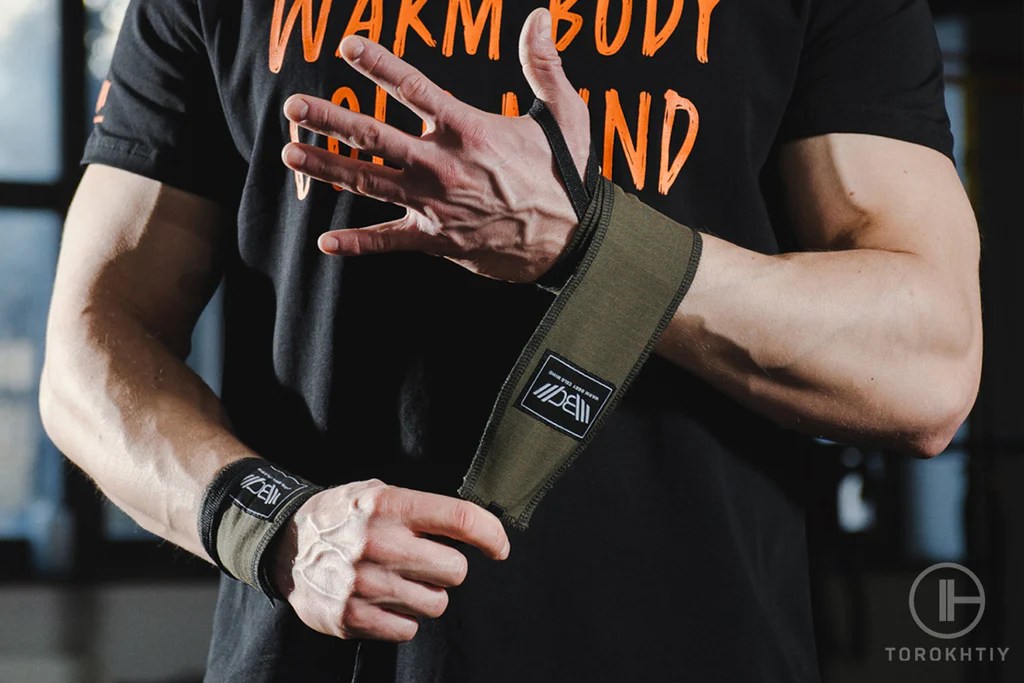 What Do Wrist Wraps Do Why You Should Start Using Them!