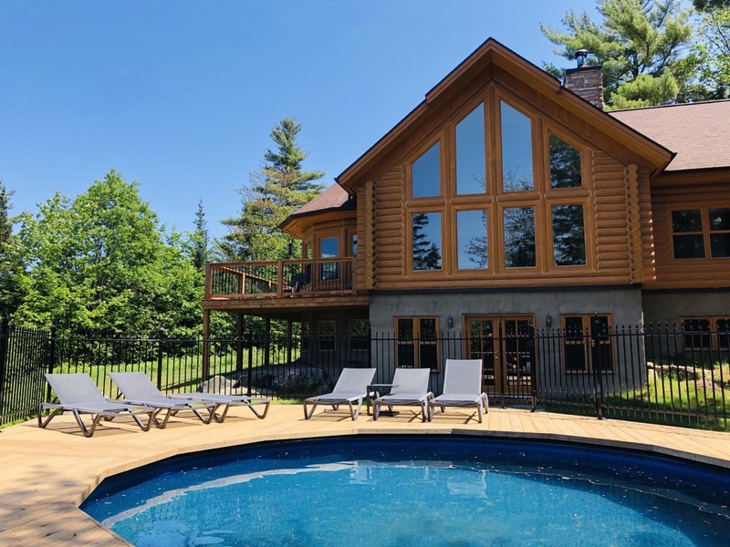 20 Magnifiques WeChalet à louer avec Piscine au Québec WeChalet Blog