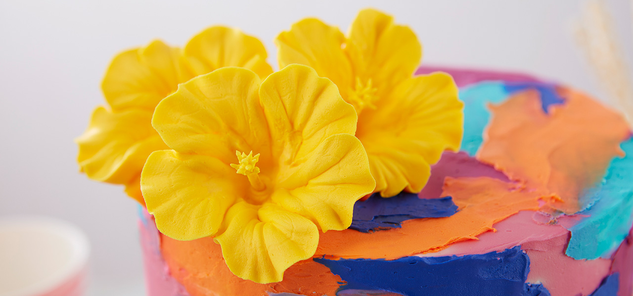 How to Make Royal Icing Flowers Wilton's Baking Blog Homemade Cake