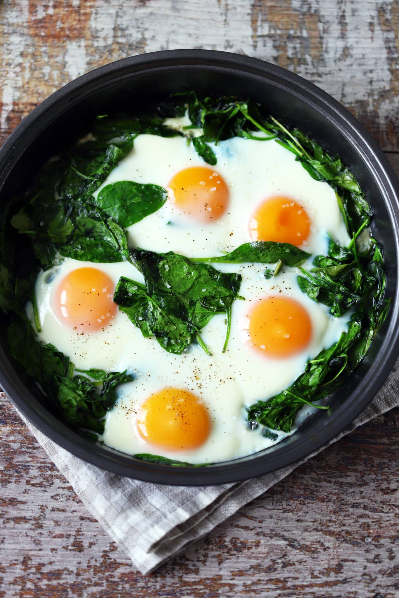 How To Cook Spinach With Eggs