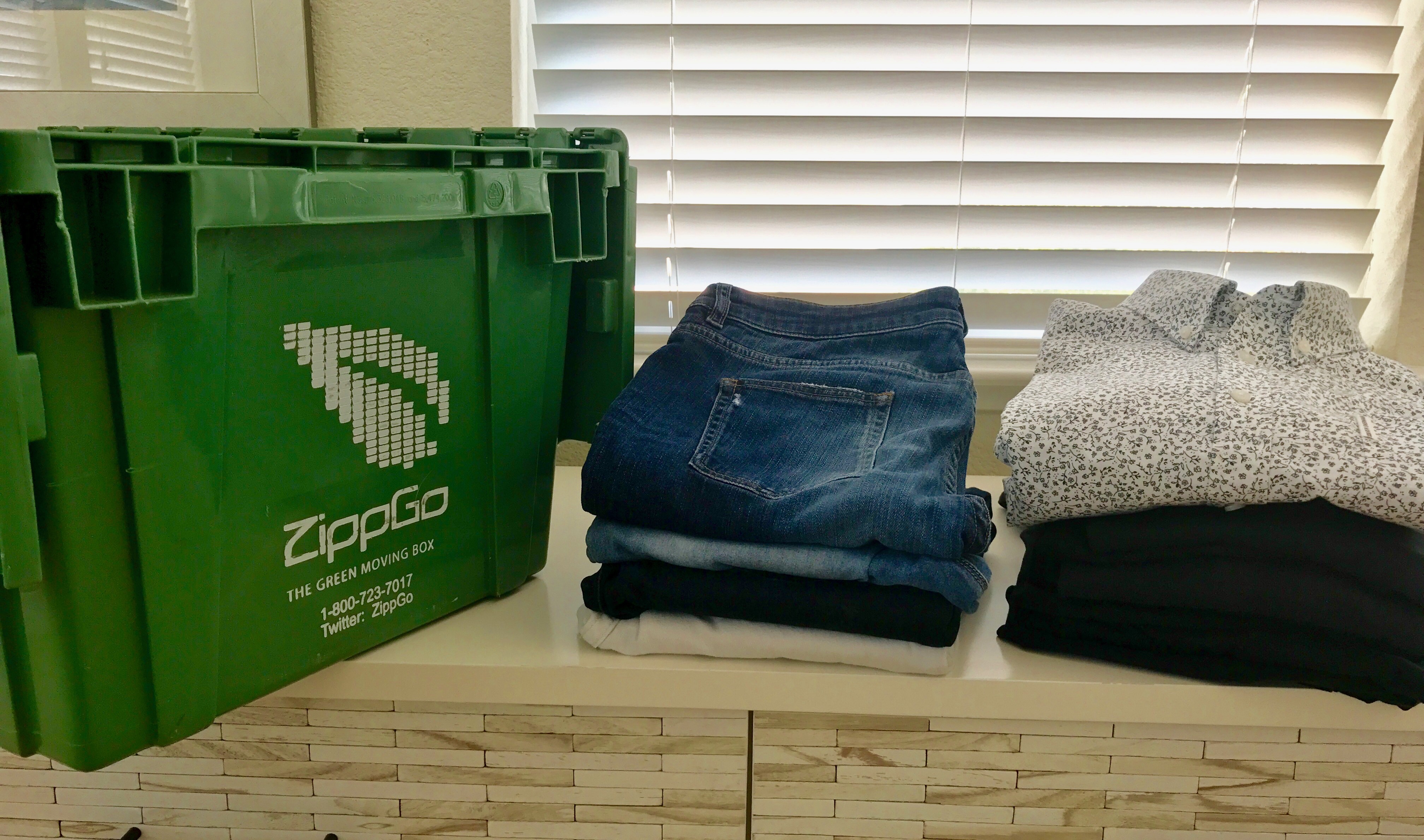 How To Pack Clothes for Moving
