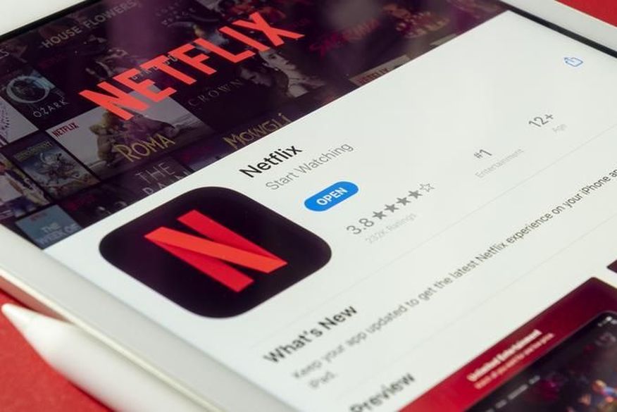 Netflix vai cobrar ‘taxa do ponto extra’ em cada endereço diferente que usar a conta Blog do