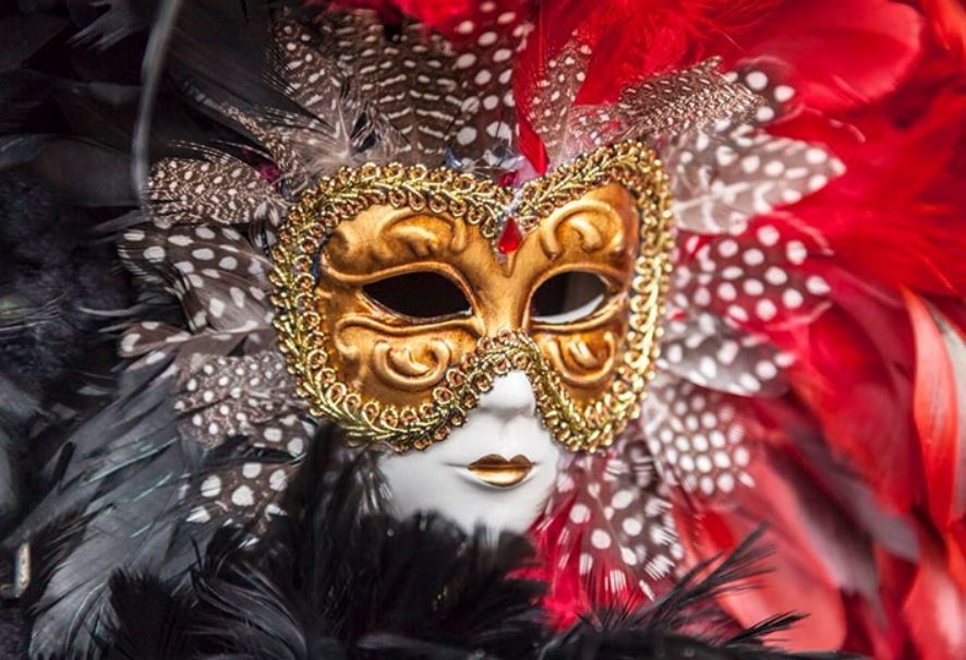 ¿Cómo hacer máscaras de carnaval?