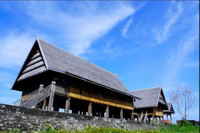 Mengenal Rumah Adat Mandar Atau Rumah Boyang Dari Sulawesi Barat