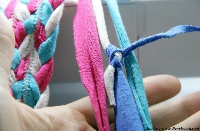 Cara Membuat Keset Dari Baju Bekas | Mudah, Murah dan Efisien!