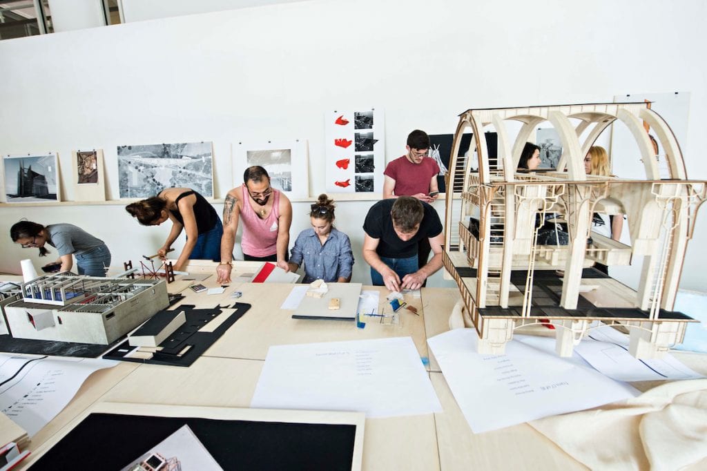 How to an architect School of Architecture, Technology and