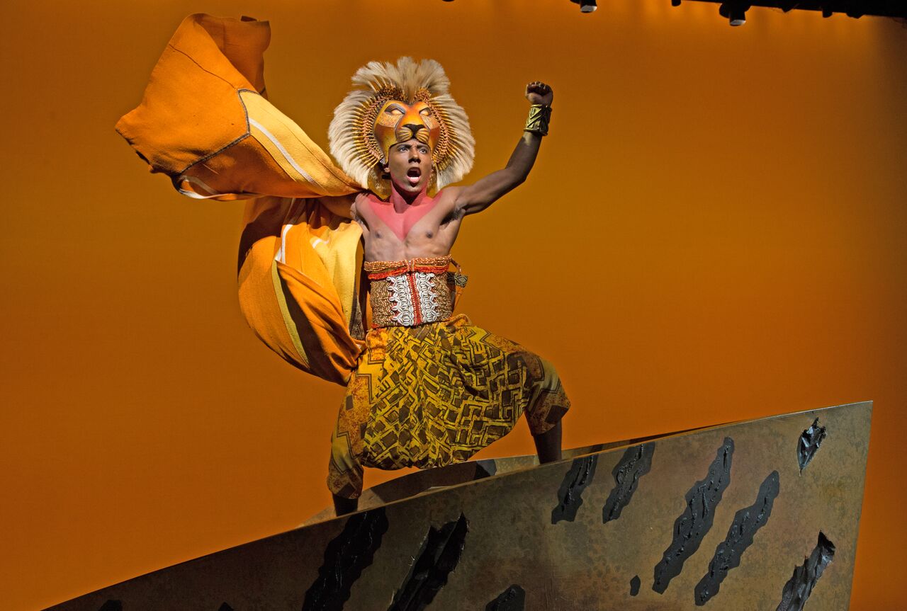Columbia College Chicago Alumnus Aaron Nelson Returns as Simba in ‘The