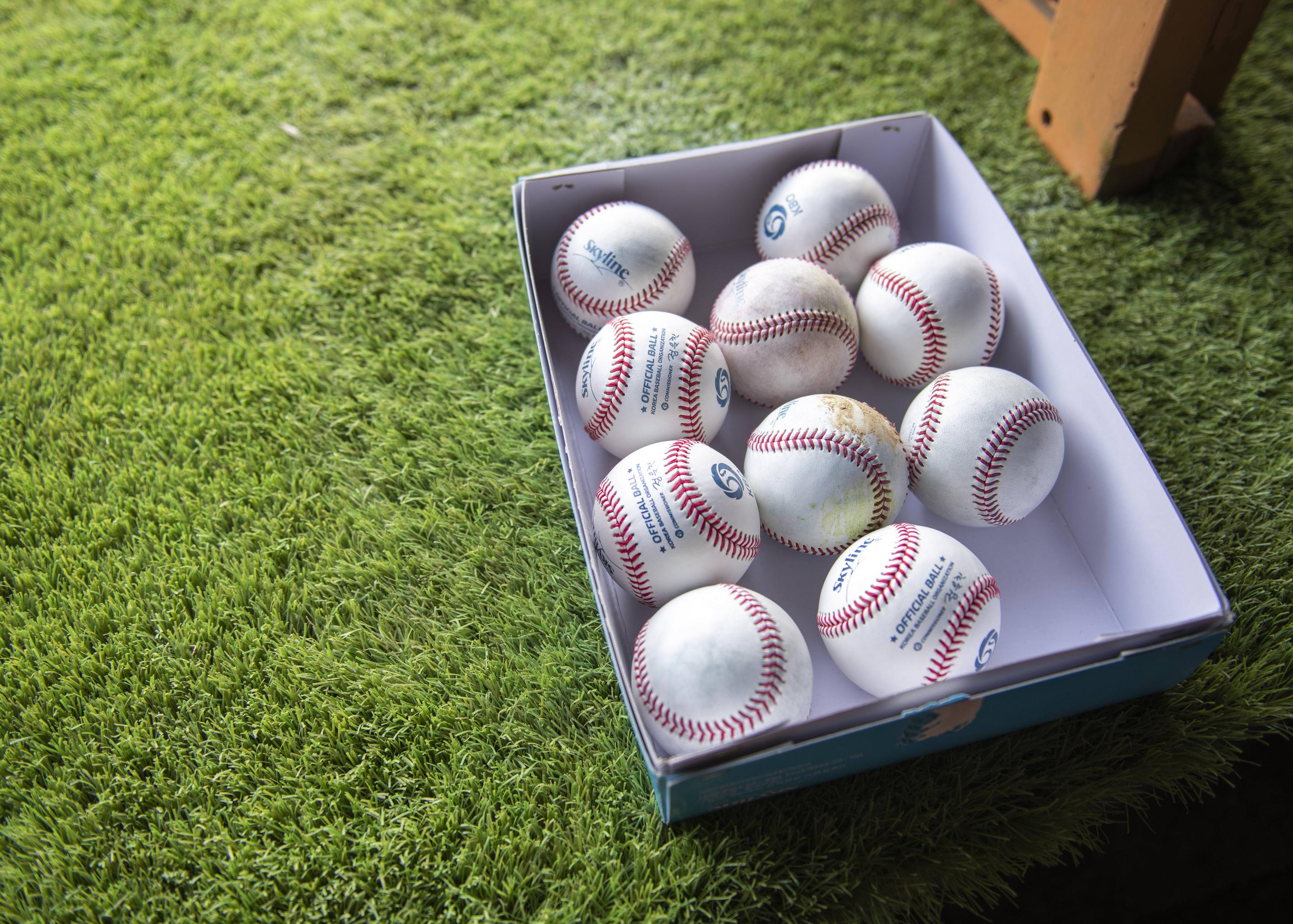 The KBO Appears to Be DeJuicing Its Baseballs FanGraphs Baseball