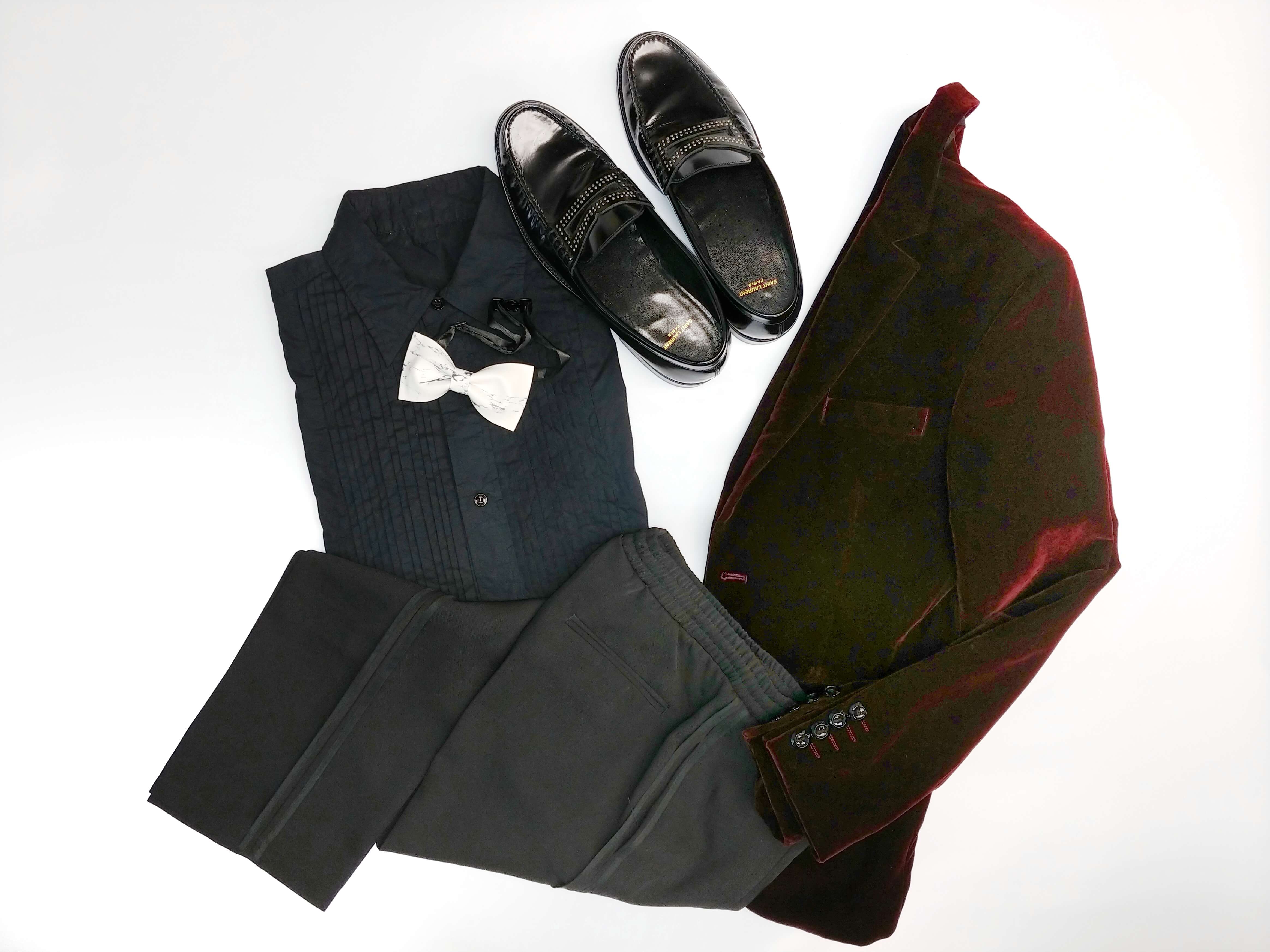 【Party Suits】Ways to Dress Well for YearEnd Celebrations TailorM