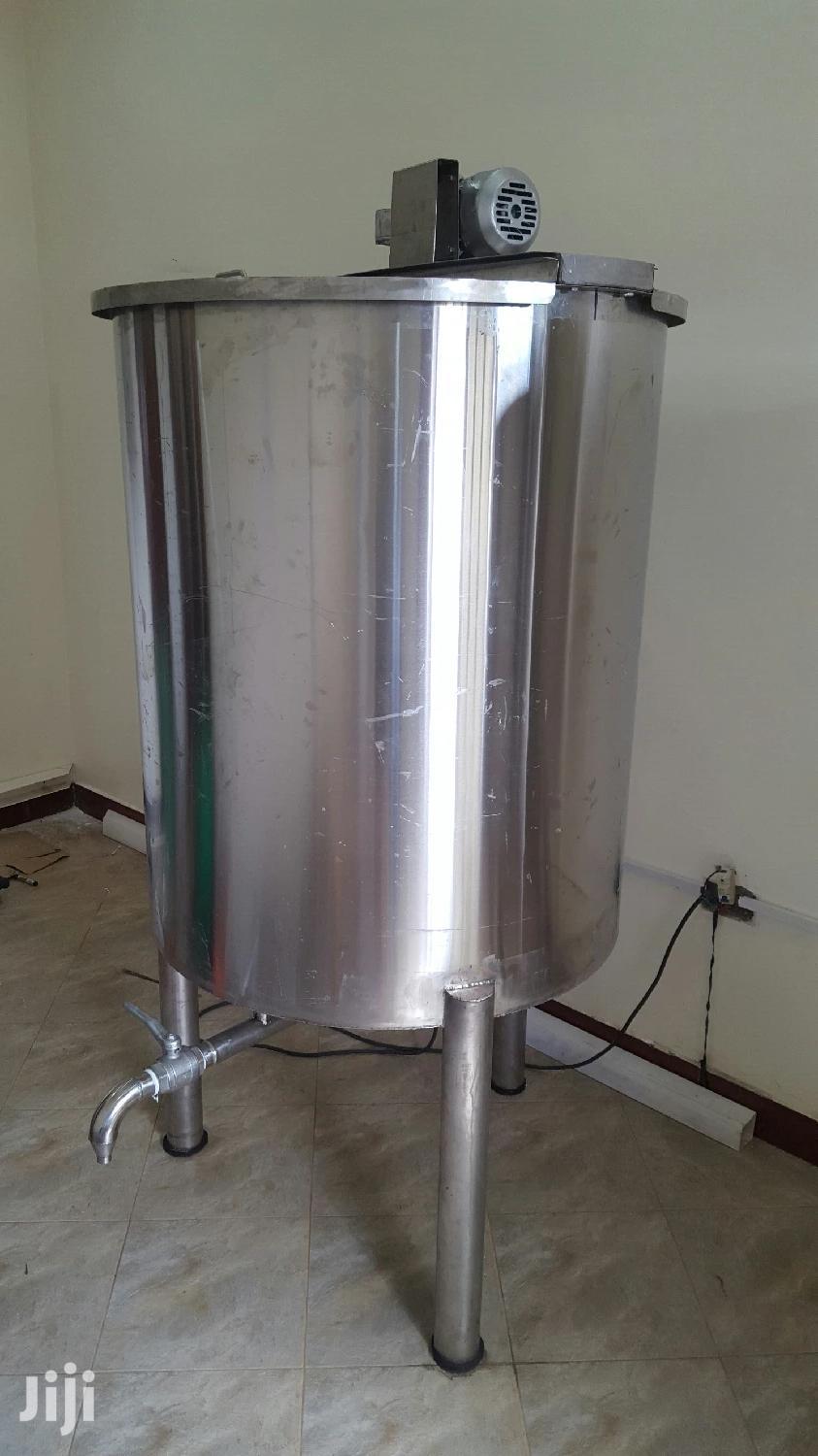 Liquid Mixing Tank Bloom Engineering SS Mixing Tank