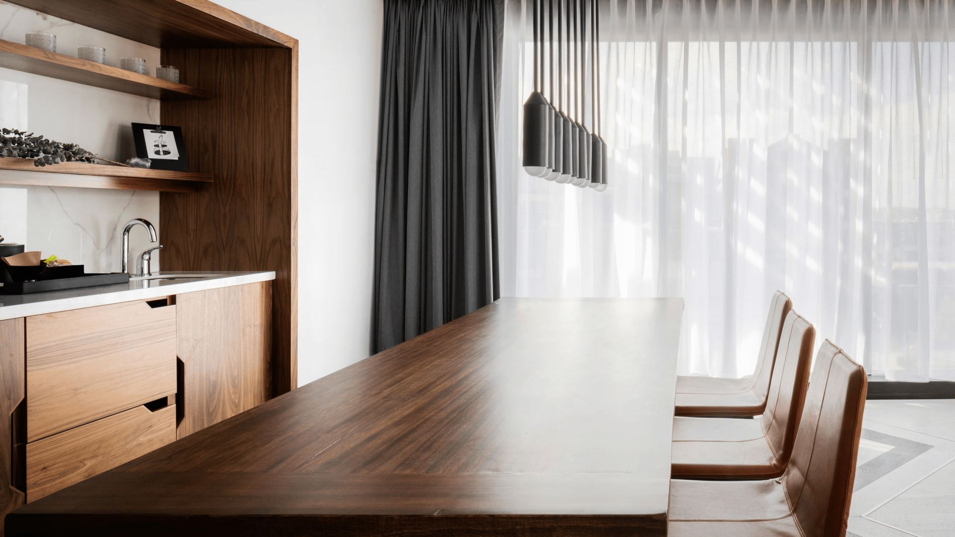 Bloom Lighting Group The Maven Hotel