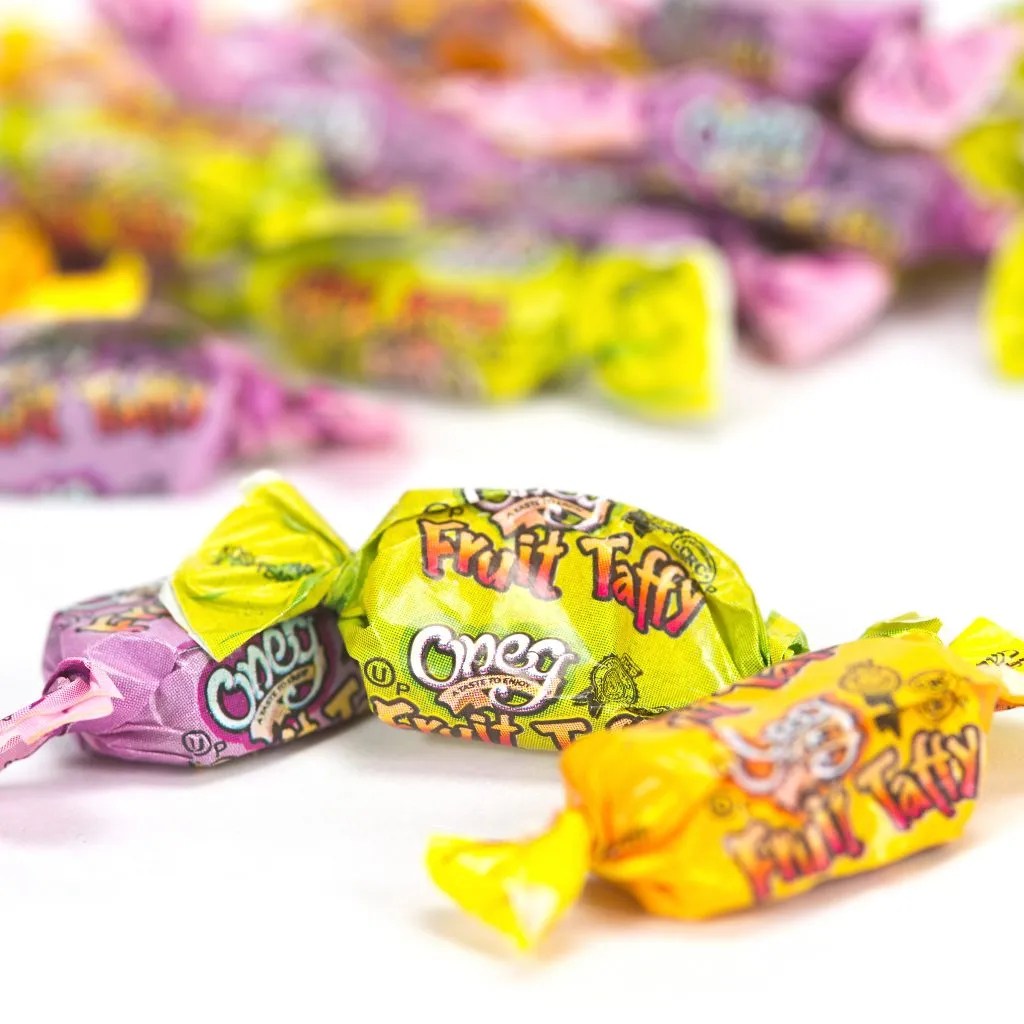 Fruit Taffys Bulk (pass) Bloom's Kosher