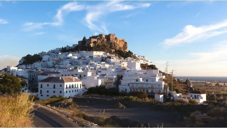8 pueblos de la costa de Granada que debes conocer Bloudit