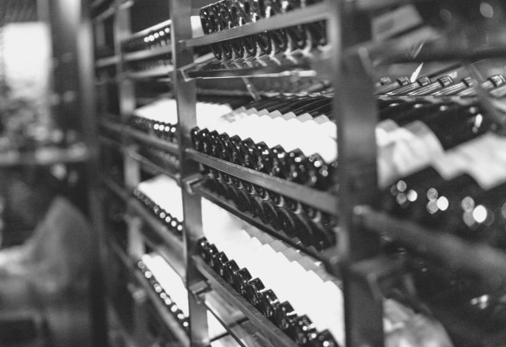 How to Sell Wine Online bLoyal