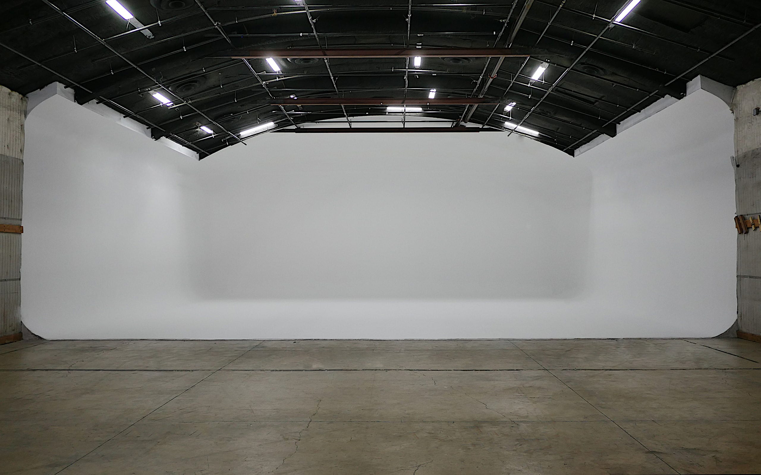 Soundstage Rental Los Angeles BLT Studios & Soundstages