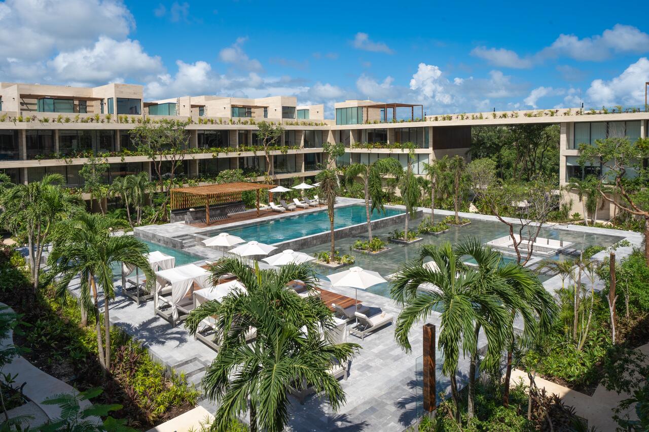 MISTIQ Tulum Luxury Condos Blue