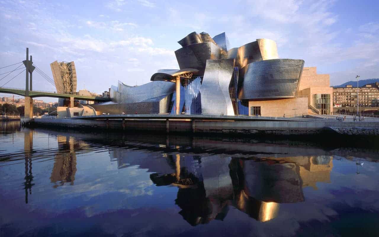 Miro Hotel Hotel In Bilbao With Good Access Creates It's Own Style