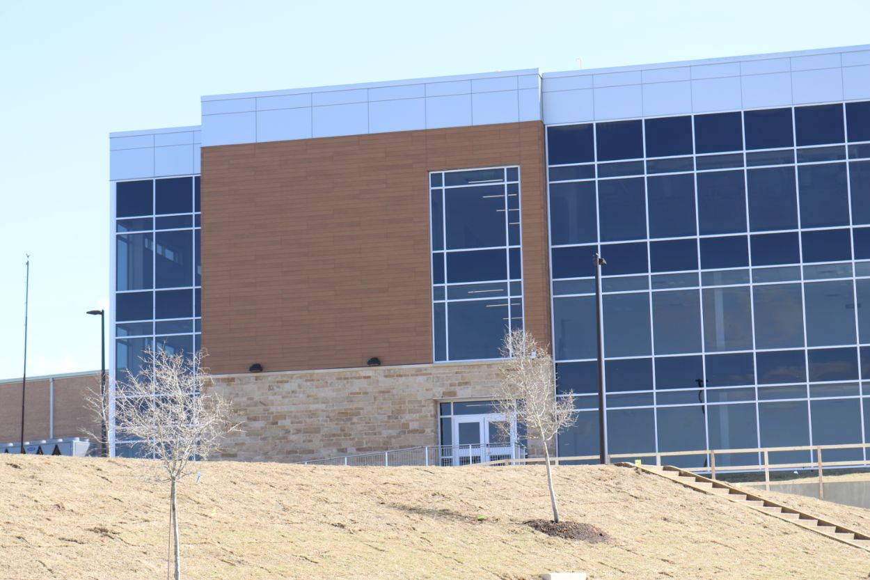 Eastern Hills High School Ft. Worth, TX Blue Dawg Construction