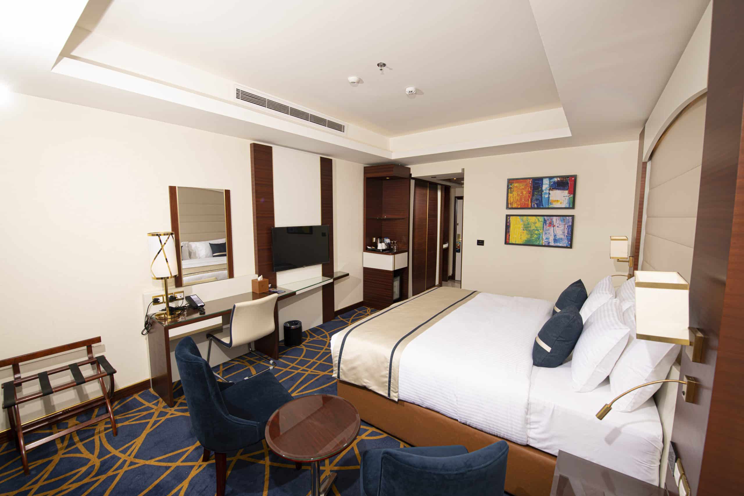 mainhome Blue Diamond Hotel