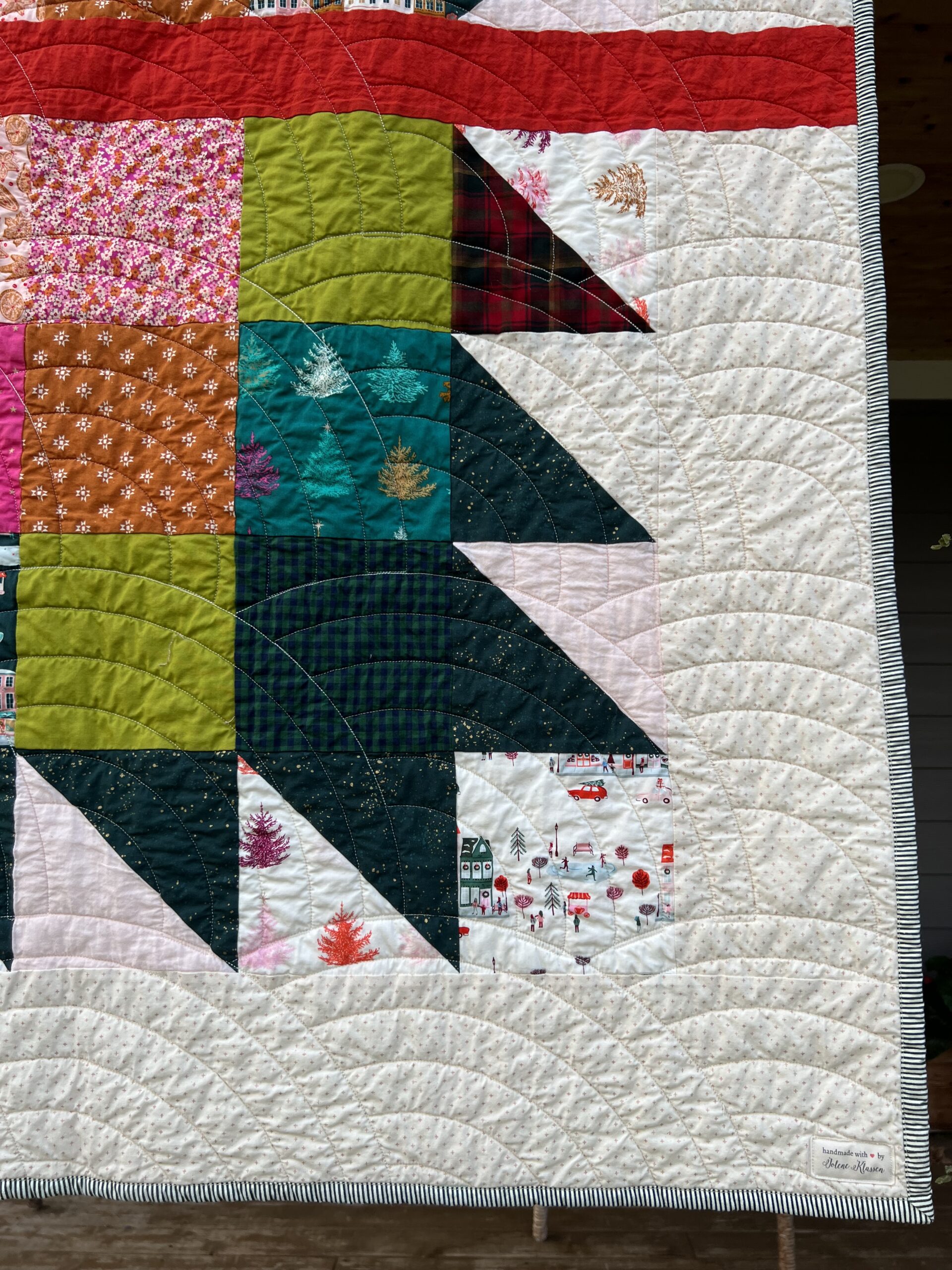 Christmas Bearpaw Quilt