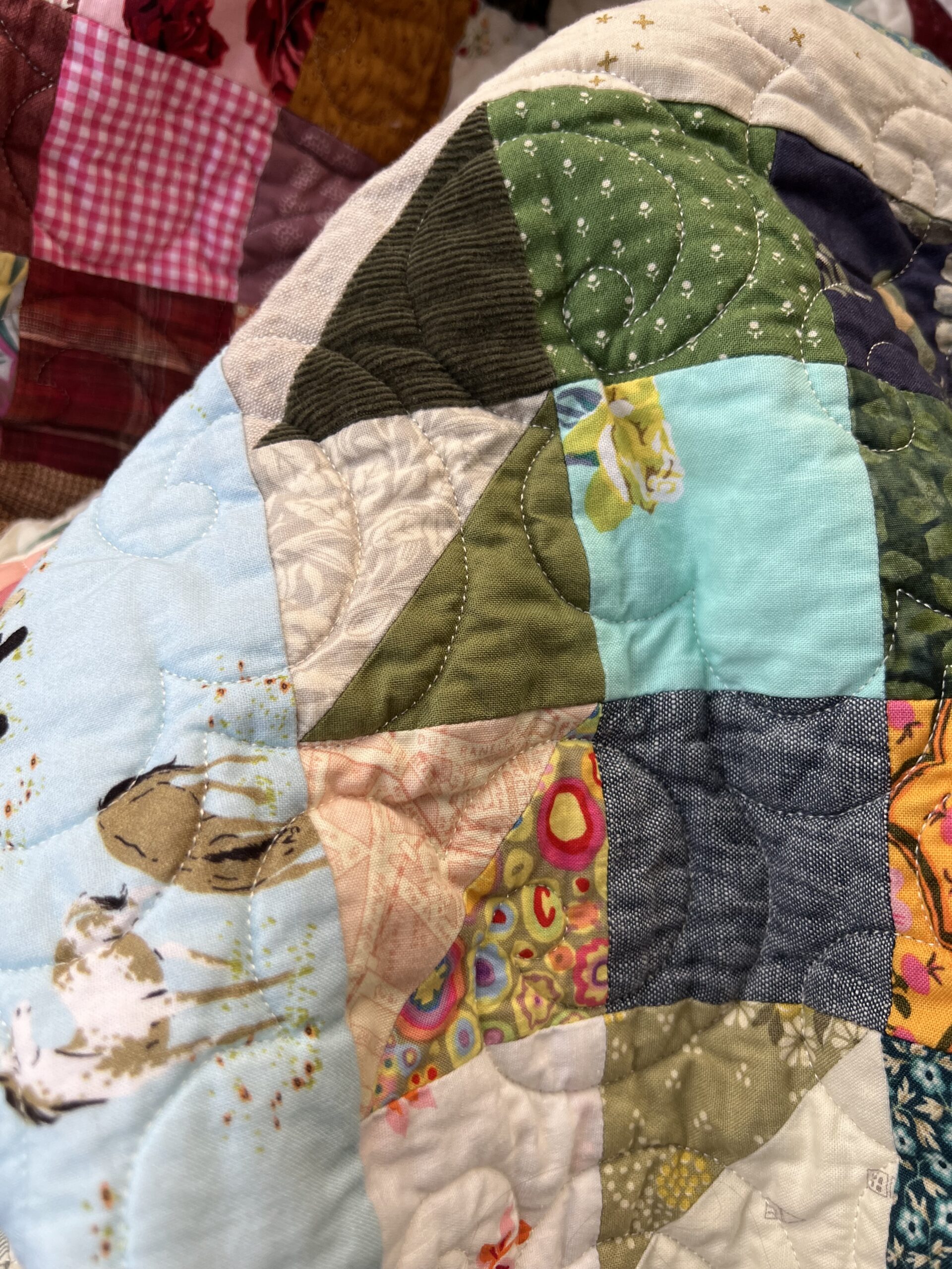 Scrappy Bearpaw Quilt