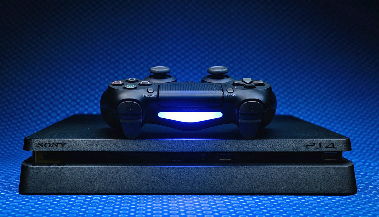 Blue Games Playstation 4 Slim 1TB com 3 jogos Pack PS4 PS4 Slim