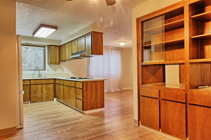 3 Bed, 2 Bath Fabulous Entertainer Home in Beaverton in BEAVERTON, OR 97008