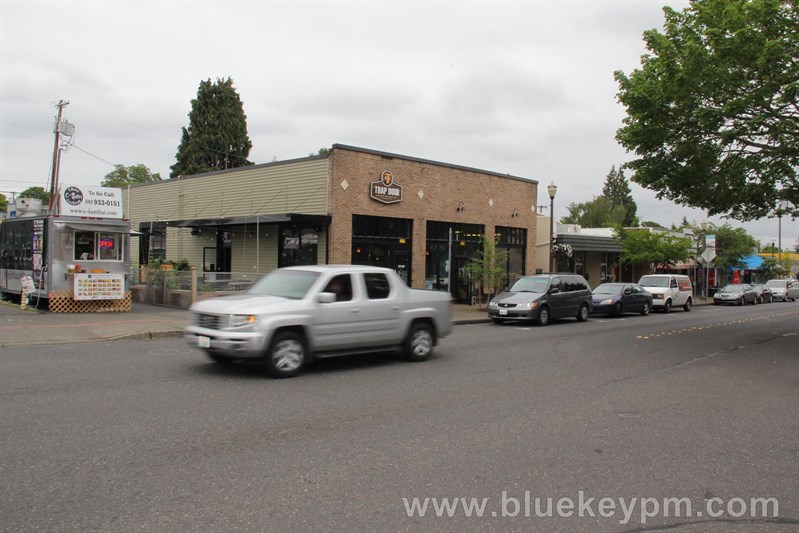 Arnada Neighborhood... 2 Bed, 1 Bath Classic near Main Street Vancouver