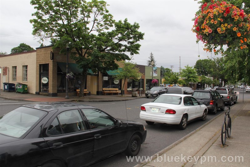 Arnada Neighborhood... 2 Bed, 1 Bath Classic near Main Street Vancouver