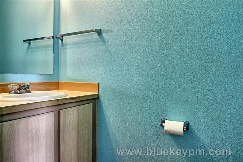 2 Bed, 1.5 Baths Condo in Kevanna Park in VANCOUVER, WA 98682