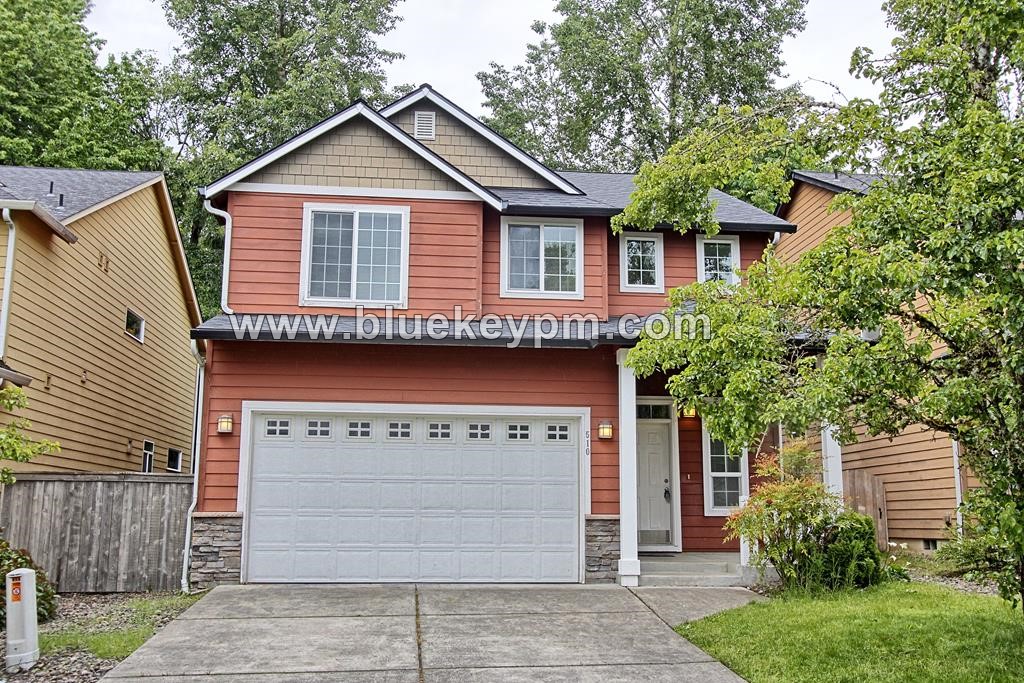 3 Bed, 2.5 Bath Home in Salmon Creek Backs to Whipple Creek Greenspace