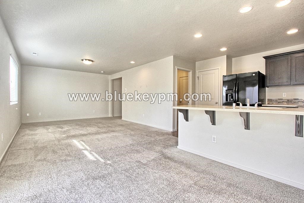 3 Bed, 2.5 Baths Home in Brush Prairie Just Off NE 119th St at NE 128th Ave in VANCOUVER, WA 98682